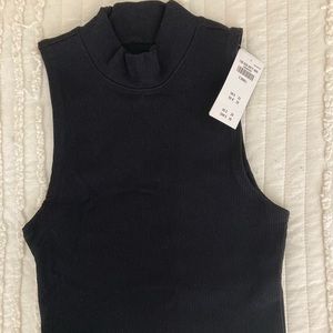 Abercrombie cropped tank
